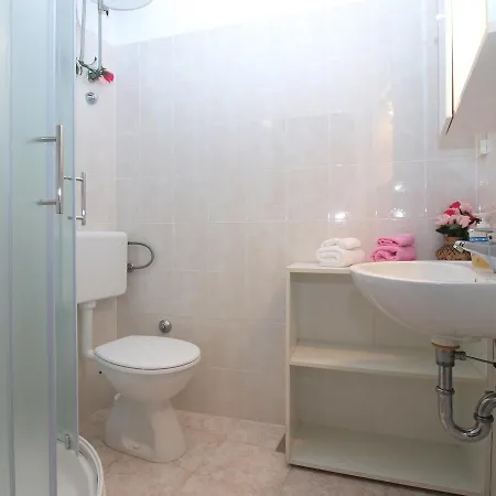 Apartment Valbandon 1616